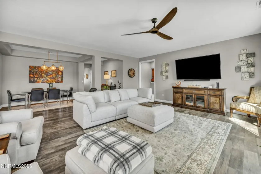 18760 Gray Hills, Reno, Nevada 89508, 4 Bedrooms Bedrooms, ,3 BathroomsBathrooms,Residential,Residential,Gray Hills,260004083