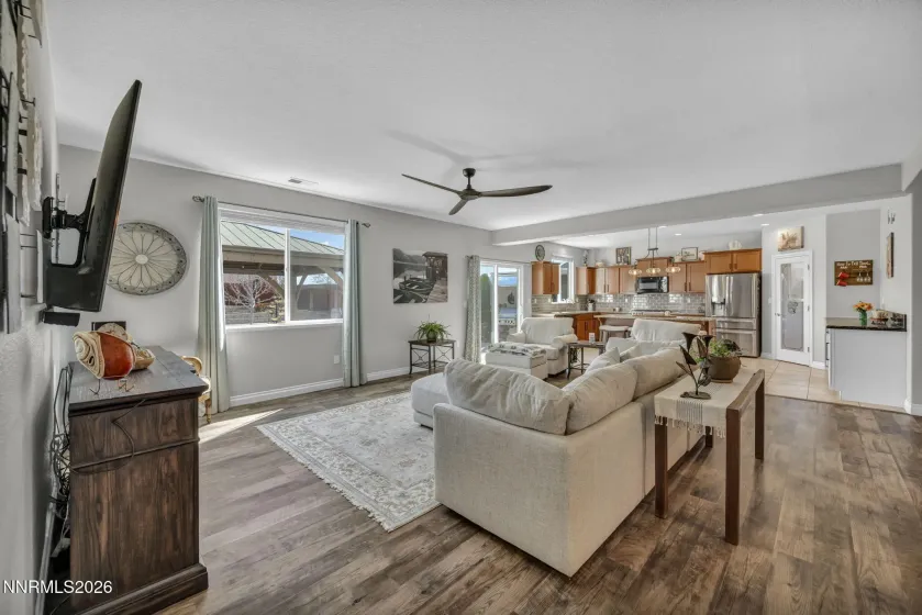 18760 Gray Hills, Reno, Nevada 89508, 4 Bedrooms Bedrooms, ,3 BathroomsBathrooms,Residential,Residential,Gray Hills,260004083