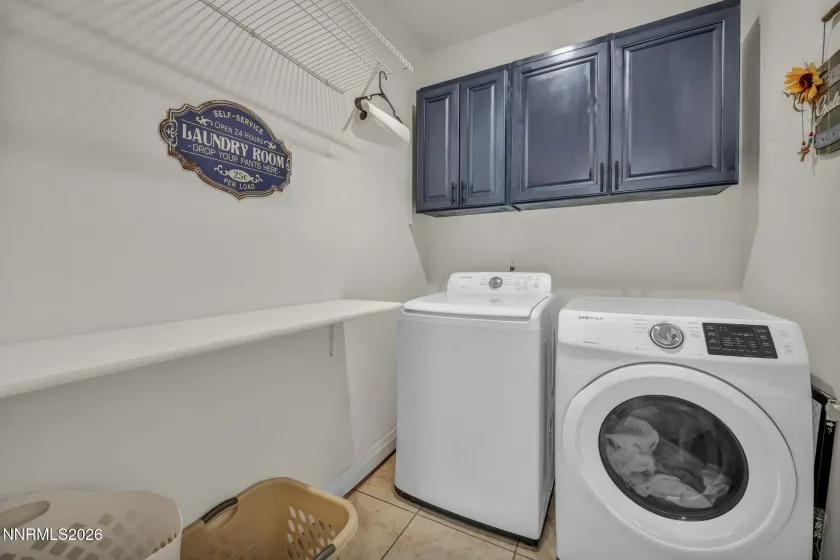 18760 Gray Hills, Reno, Nevada 89508, 4 Bedrooms Bedrooms, ,3 BathroomsBathrooms,Residential,Residential,Gray Hills,260004083