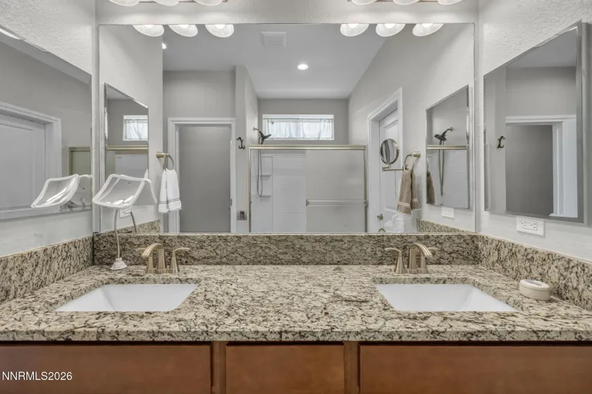 18760 Gray Hills, Reno, Nevada 89508, 4 Bedrooms Bedrooms, ,3 BathroomsBathrooms,Residential,Residential,Gray Hills,260004083