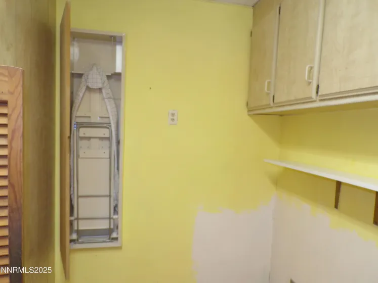 305 Parkland, Fernley, Nevada 89408, 3 Bedrooms Bedrooms, ,2 BathroomsBathrooms,Residential,Residential,Parkland,250059036