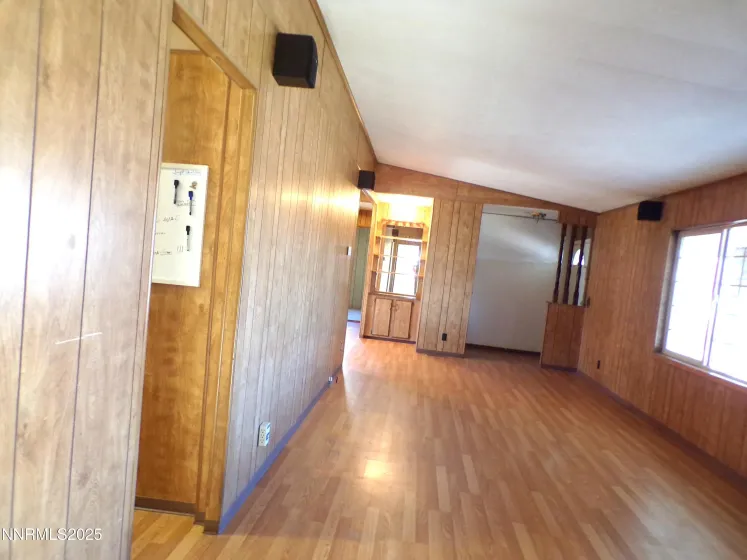 305 Parkland, Fernley, Nevada 89408, 3 Bedrooms Bedrooms, ,2 BathroomsBathrooms,Residential,Residential,Parkland,250059036