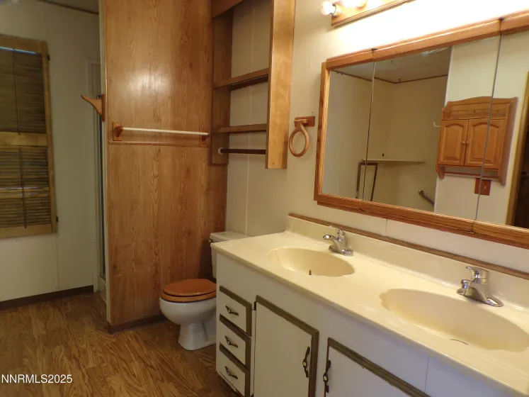 305 Parkland, Fernley, Nevada 89408, 3 Bedrooms Bedrooms, ,2 BathroomsBathrooms,Residential,Residential,Parkland,250059036