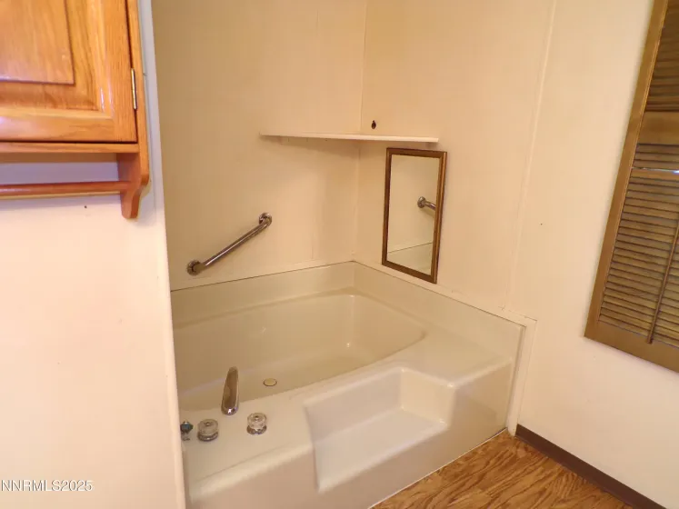 305 Parkland, Fernley, Nevada 89408, 3 Bedrooms Bedrooms, ,2 BathroomsBathrooms,Residential,Residential,Parkland,250059036