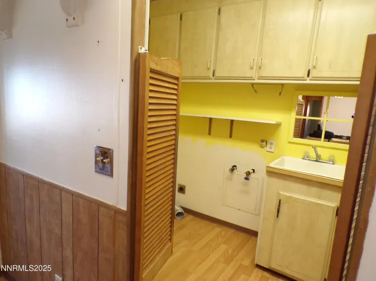 305 Parkland, Fernley, Nevada 89408, 3 Bedrooms Bedrooms, ,2 BathroomsBathrooms,Residential,Residential,Parkland,250059036