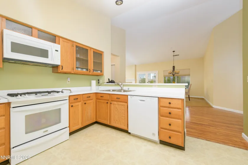 1754 Tulip, Minden, Nevada 89423, 3 Bedrooms Bedrooms, ,2 BathroomsBathrooms,Residential,Residential,Tulip,260003184