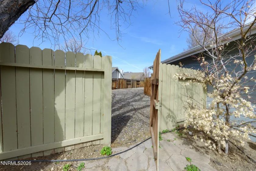 1754 Tulip, Minden, Nevada 89423, 3 Bedrooms Bedrooms, ,2 BathroomsBathrooms,Residential,Residential,Tulip,260003184