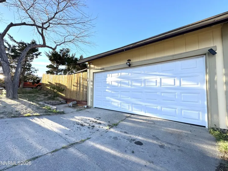 6715 Peppermint, Reno, Nevada 89506, 2 Bedrooms Bedrooms, ,2 BathroomsBathrooms,Residential,Residential,Peppermint,260003587