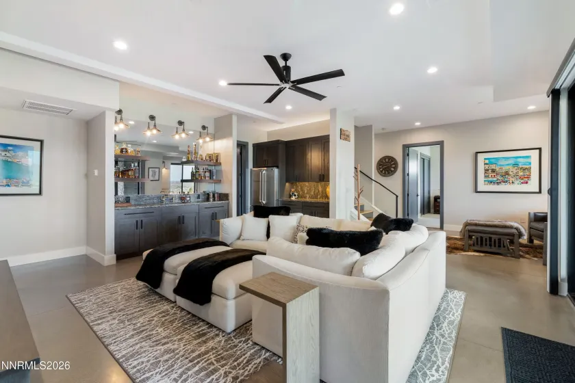 2353 Old Waverly, Sparks, Nevada 89436, 5 Bedrooms Bedrooms, ,4 BathroomsBathrooms,Residential,Residential,Old Waverly,260004116