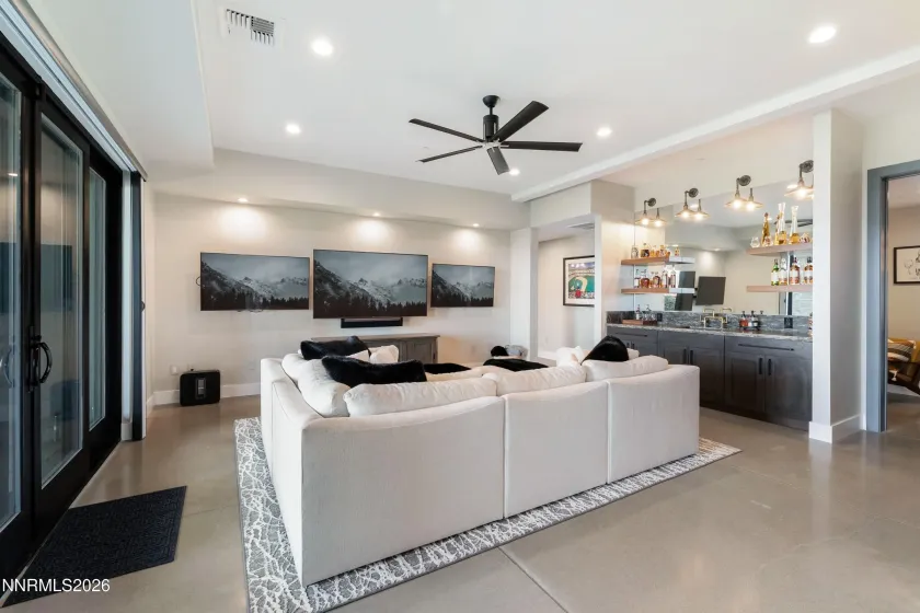 2353 Old Waverly, Sparks, Nevada 89436, 5 Bedrooms Bedrooms, ,4 BathroomsBathrooms,Residential,Residential,Old Waverly,260004116