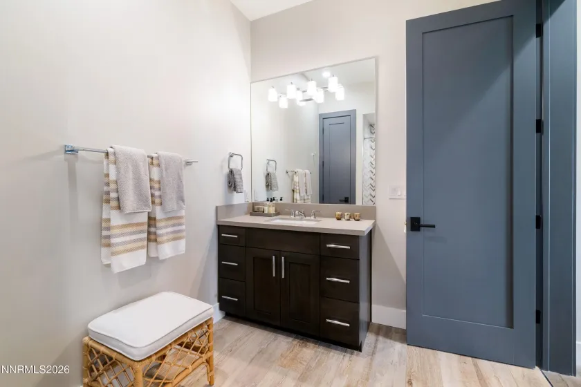 2353 Old Waverly, Sparks, Nevada 89436, 5 Bedrooms Bedrooms, ,4 BathroomsBathrooms,Residential,Residential,Old Waverly,260004116