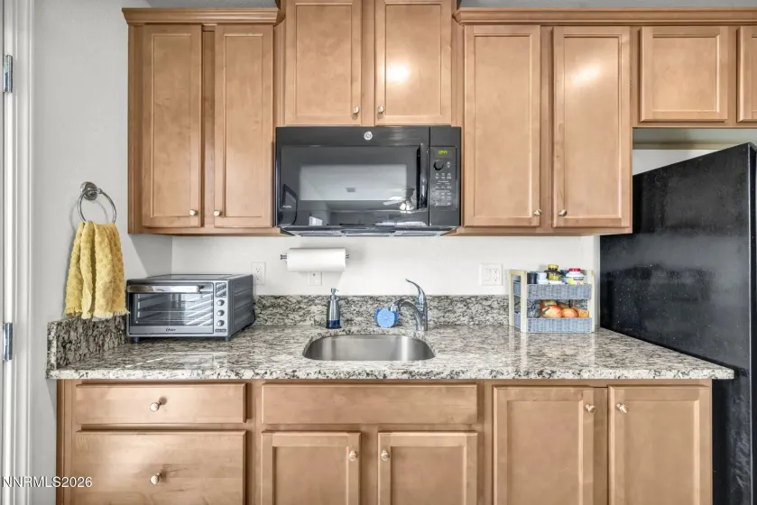 99 Rogue, Dayton, Nevada 89403, 5 Bedrooms Bedrooms, ,3 BathroomsBathrooms,Residential,Residential,Rogue,260004117