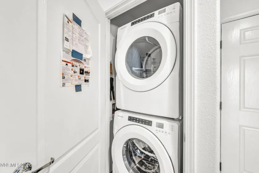 99 Rogue, Dayton, Nevada 89403, 5 Bedrooms Bedrooms, ,3 BathroomsBathrooms,Residential,Residential,Rogue,260004117