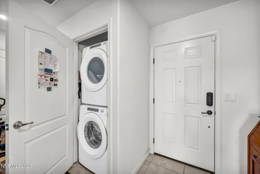 99 Rogue, Dayton, Nevada 89403, 5 Bedrooms Bedrooms, ,3 BathroomsBathrooms,Residential,Residential,Rogue,260004117