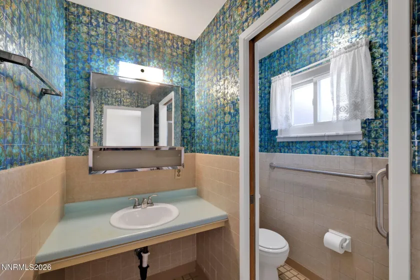 119 Devere, Sparks, Nevada 89431, 4 Bedrooms Bedrooms, ,2 BathroomsBathrooms,Residential,Residential,Devere,260004119