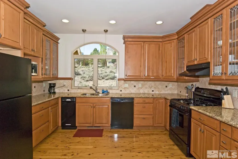 295 Hawkins Peak, Woodfords, California 96120, 4 Bedrooms Bedrooms, ,4 BathroomsBathrooms,Residential,Residential,Hawkins Peak,250005843