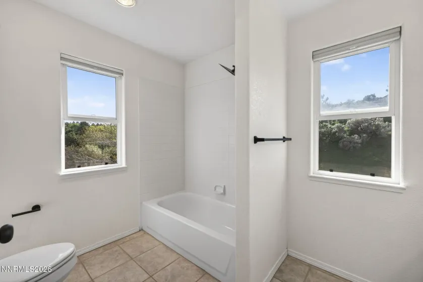 3322 Deer Ridge, Reno, Nevada 89509, 3 Bedrooms Bedrooms, ,3 BathroomsBathrooms,Residential,Residential,Deer Ridge,260004122