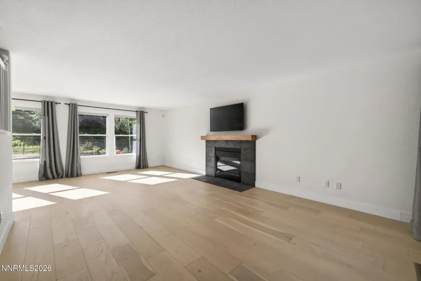 3322 Deer Ridge, Reno, Nevada 89509, 3 Bedrooms Bedrooms, ,3 BathroomsBathrooms,Residential,Residential,Deer Ridge,260004122