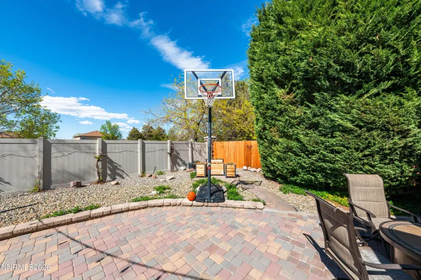 10815 Dancing Aspen, Reno, Nevada 89521, 4 Bedrooms Bedrooms, ,3 BathroomsBathrooms,Residential,Residential,Dancing Aspen,260004125