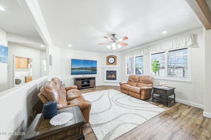 10815 Dancing Aspen, Reno, Nevada 89521, 4 Bedrooms Bedrooms, ,3 BathroomsBathrooms,Residential,Residential,Dancing Aspen,260004125