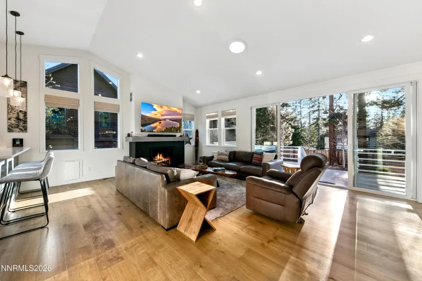 110 Sequoia, Stateline, Nevada 89449, 3 Bedrooms Bedrooms, ,4 BathroomsBathrooms,Residential,Residential,Sequoia,260004130