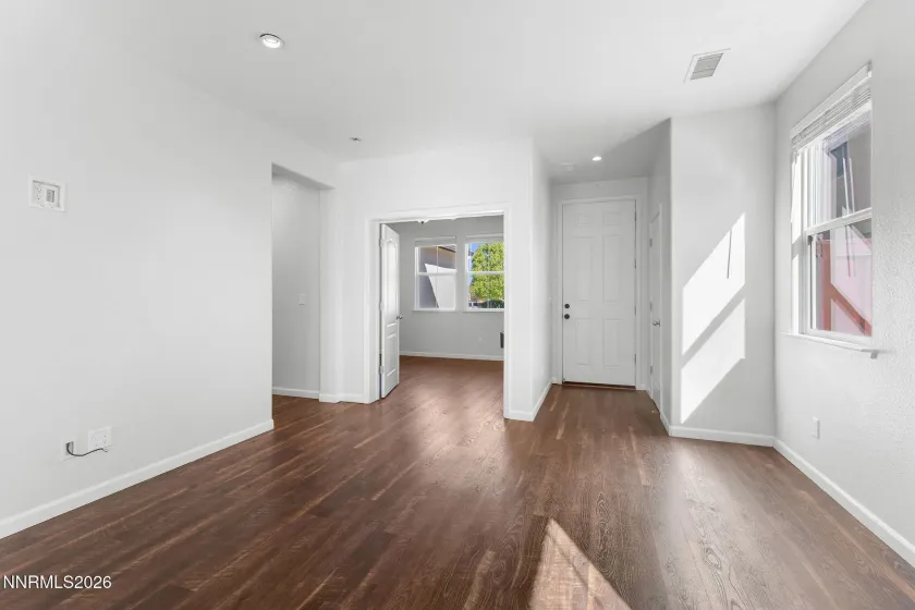 11760 Cervino, Reno, Nevada 89521, 3 Bedrooms Bedrooms, ,2 BathroomsBathrooms,Residential,Residential,Cervino,260004128