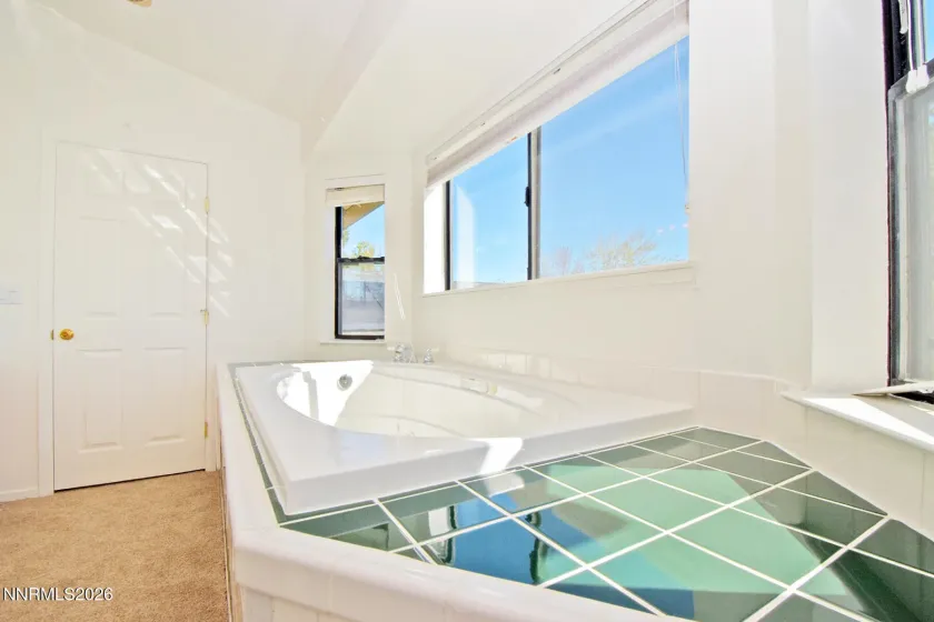 5712 Royal Vista, Reno, Nevada 89523, 5 Bedrooms Bedrooms, ,3 BathroomsBathrooms,Residential,Residential,Royal Vista,260004132