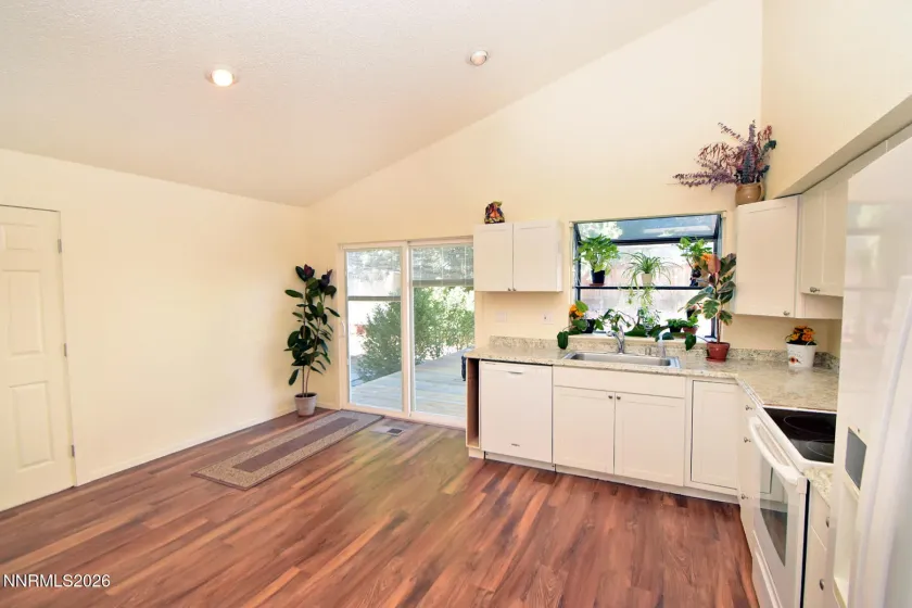 5712 Royal Vista, Reno, Nevada 89523, 5 Bedrooms Bedrooms, ,3 BathroomsBathrooms,Residential,Residential,Royal Vista,260004132