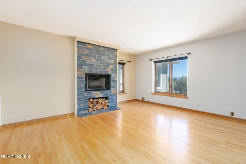 380 Genoa, Minden, Nevada 89423, 6 Bedrooms Bedrooms, ,6 BathroomsBathrooms,Residential,Residential,Genoa,260004134