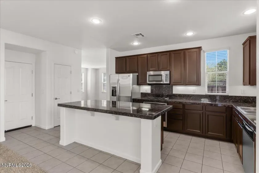 6955 Sacred, Sparks, Nevada 89436, 3 Bedrooms Bedrooms, ,3 BathroomsBathrooms,Residential,Residential,Sacred,260004136