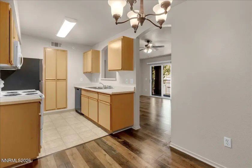 6850 Sharlands, Reno, Nevada 89523, 2 Bedrooms Bedrooms, ,2 BathroomsBathrooms,Residential,Residential,Sharlands,260004088