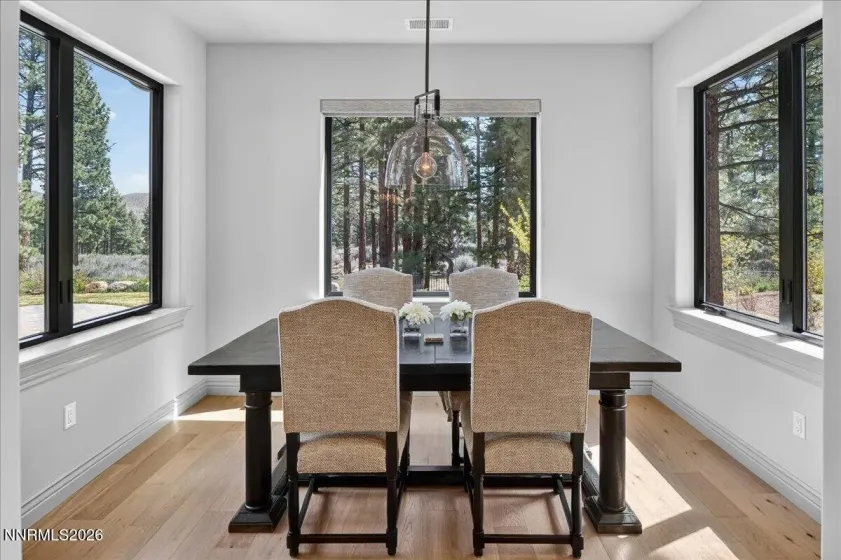 5120 Bordeaux, Reno, Nevada 89511, 3 Bedrooms Bedrooms, ,4 BathroomsBathrooms,Residential,Residential,Bordeaux,260004087