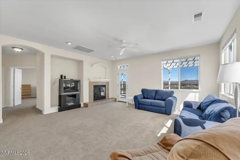 3142 Banestone, Sparks, Nevada 89436, 4 Bedrooms Bedrooms, ,3 BathroomsBathrooms,Residential,Residential,Banestone,260004089