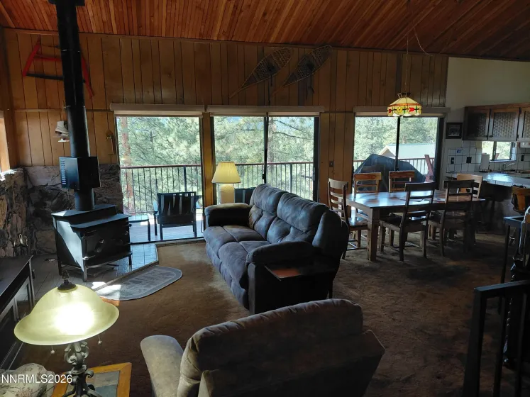 295 Bend, Kings Beach, California 96143, 3 Bedrooms Bedrooms, ,2 BathroomsBathrooms,Residential,Residential,Bend,260004090