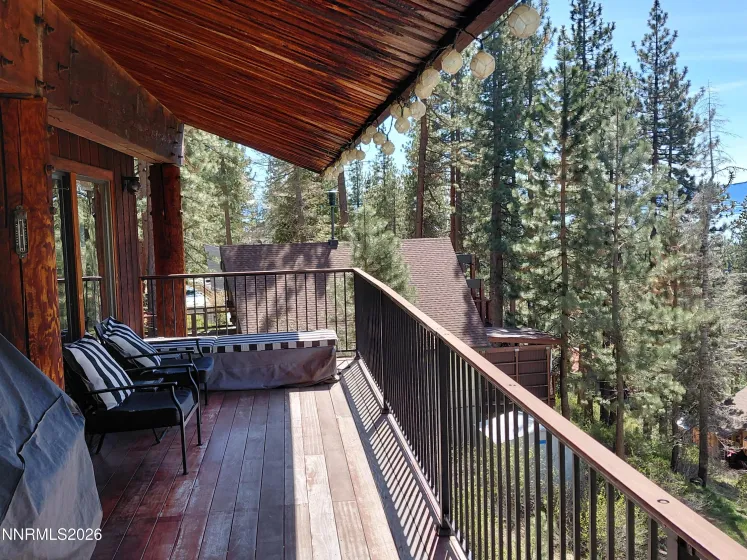 295 Bend, Kings Beach, California 96143, 3 Bedrooms Bedrooms, ,2 BathroomsBathrooms,Residential,Residential,Bend,260004090