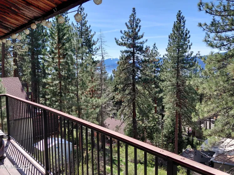 295 Bend, Kings Beach, California 96143, 3 Bedrooms Bedrooms, ,2 BathroomsBathrooms,Residential,Residential,Bend,260004090