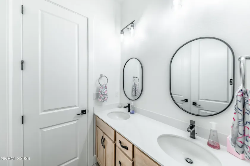 2976 Ruby Desert, Reno, Nevada 89521, 4 Bedrooms Bedrooms, ,4 BathroomsBathrooms,Residential,Residential,Ruby Desert,260004092