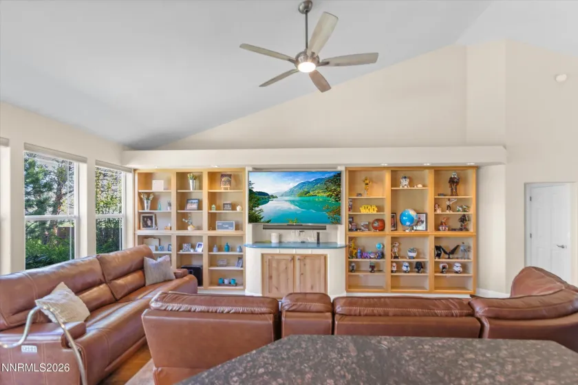 2226 Oak Ridge, Carson City, Nevada 89703, 4 Bedrooms Bedrooms, ,2 BathroomsBathrooms,Residential,Residential,Oak Ridge,260004094