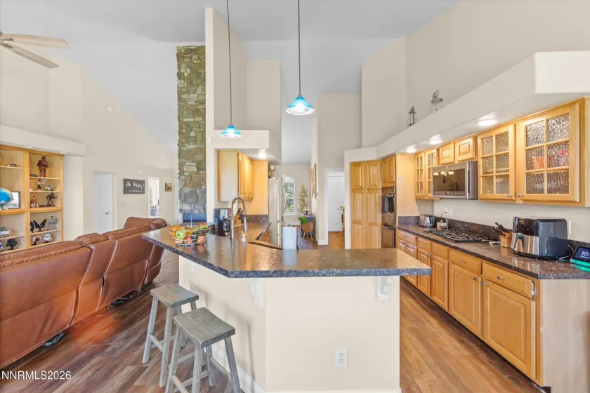 2226 Oak Ridge, Carson City, Nevada 89703, 4 Bedrooms Bedrooms, ,2 BathroomsBathrooms,Residential,Residential,Oak Ridge,260004094