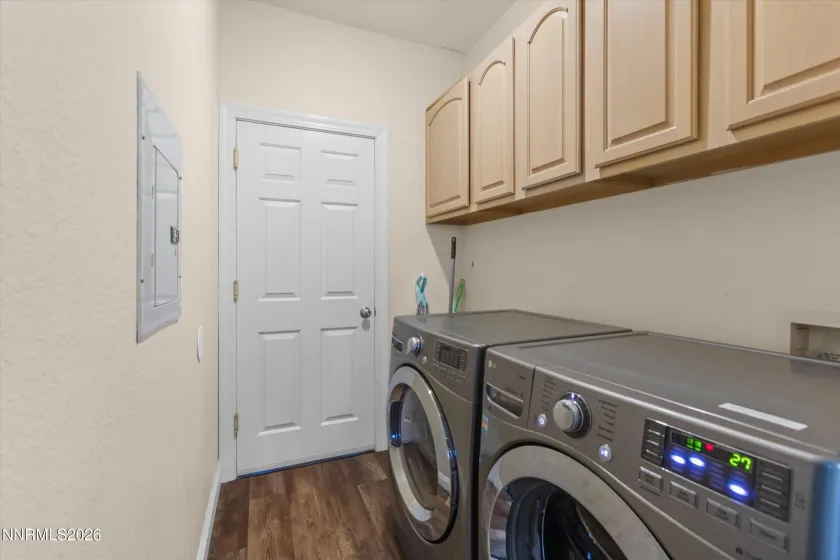 2226 Oak Ridge, Carson City, Nevada 89703, 4 Bedrooms Bedrooms, ,2 BathroomsBathrooms,Residential,Residential,Oak Ridge,260004094