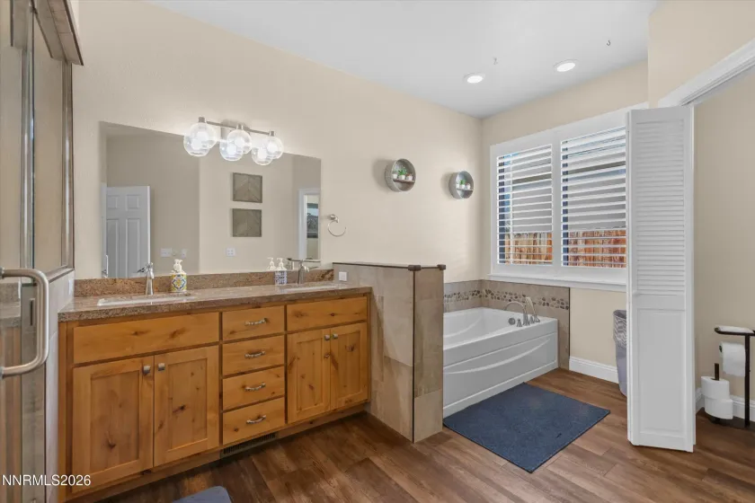 2226 Oak Ridge, Carson City, Nevada 89703, 4 Bedrooms Bedrooms, ,2 BathroomsBathrooms,Residential,Residential,Oak Ridge,260004094