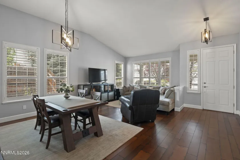 4814 Ramcreek, Reno, Nevada 89519, 3 Bedrooms Bedrooms, ,2 BathroomsBathrooms,Residential,Residential,Ramcreek,260004097