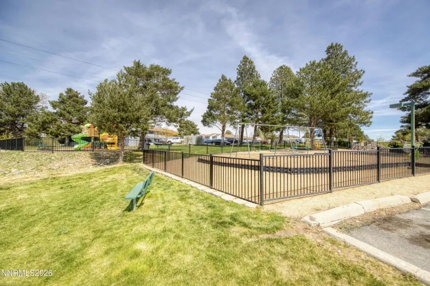 3905 Clear Acre, Reno, Nevada 89512, 2 Bedrooms Bedrooms, ,1 BathroomBathrooms,Residential,Residential,Clear Acre,260004099