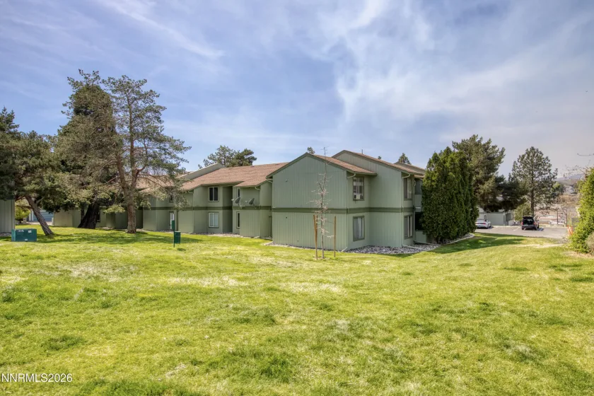 3905 Clear Acre, Reno, Nevada 89512, 2 Bedrooms Bedrooms, ,1 BathroomBathrooms,Residential,Residential,Clear Acre,260004099