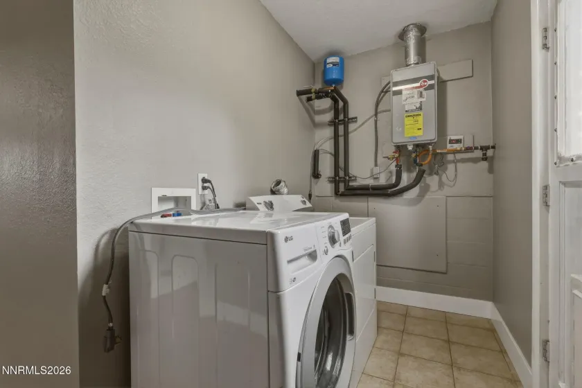 3260 Heights, Reno, Nevada 89503, 4 Bedrooms Bedrooms, ,3 BathroomsBathrooms,Residential,Residential,Heights,260004102