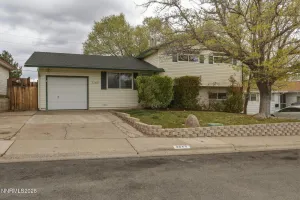 3260 Heights, Reno, Nevada 89503, 4 Bedrooms Bedrooms, ,3 BathroomsBathrooms,Residential,Residential,Heights,260004102