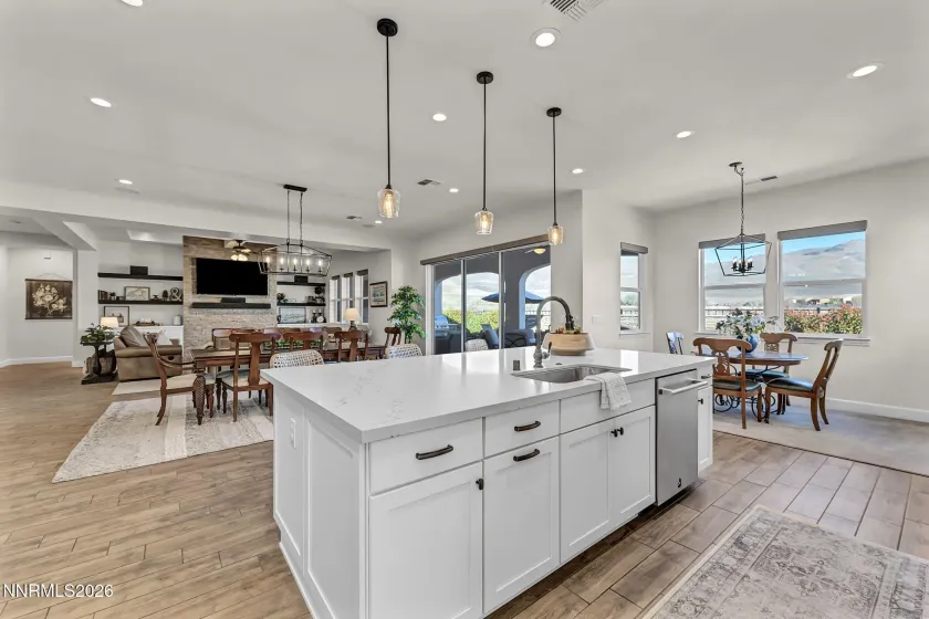 9752 Silverspar, Reno, Nevada 89521, 4 Bedrooms Bedrooms, ,5 BathroomsBathrooms,Residential,Residential,Silverspar,260004103