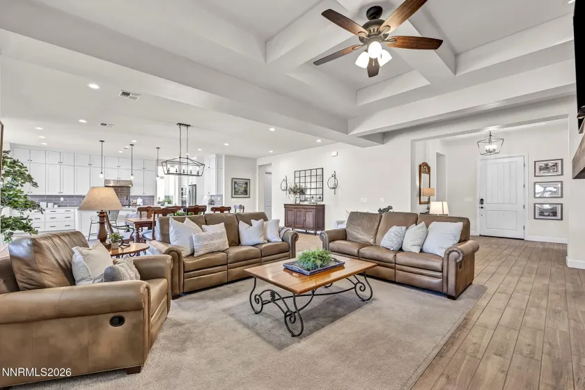 9752 Silverspar, Reno, Nevada 89521, 4 Bedrooms Bedrooms, ,5 BathroomsBathrooms,Residential,Residential,Silverspar,260004103