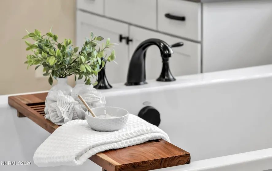 9752 Silverspar, Reno, Nevada 89521, 4 Bedrooms Bedrooms, ,5 BathroomsBathrooms,Residential,Residential,Silverspar,260004103