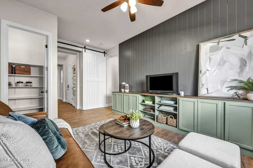 9752 Silverspar, Reno, Nevada 89521, 4 Bedrooms Bedrooms, ,5 BathroomsBathrooms,Residential,Residential,Silverspar,260004103